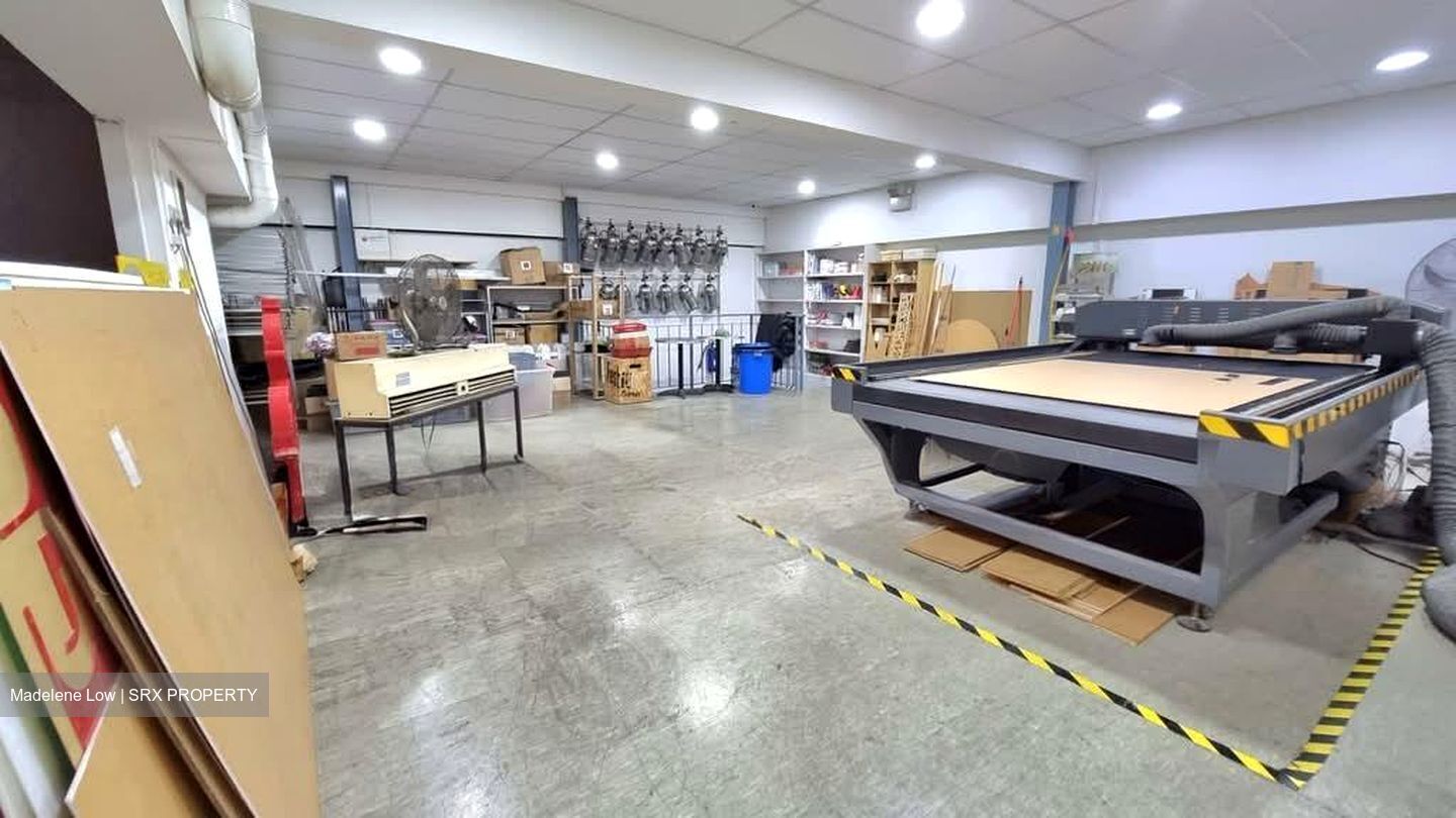 Bartley Biz Centre (D14), Factory #576534221